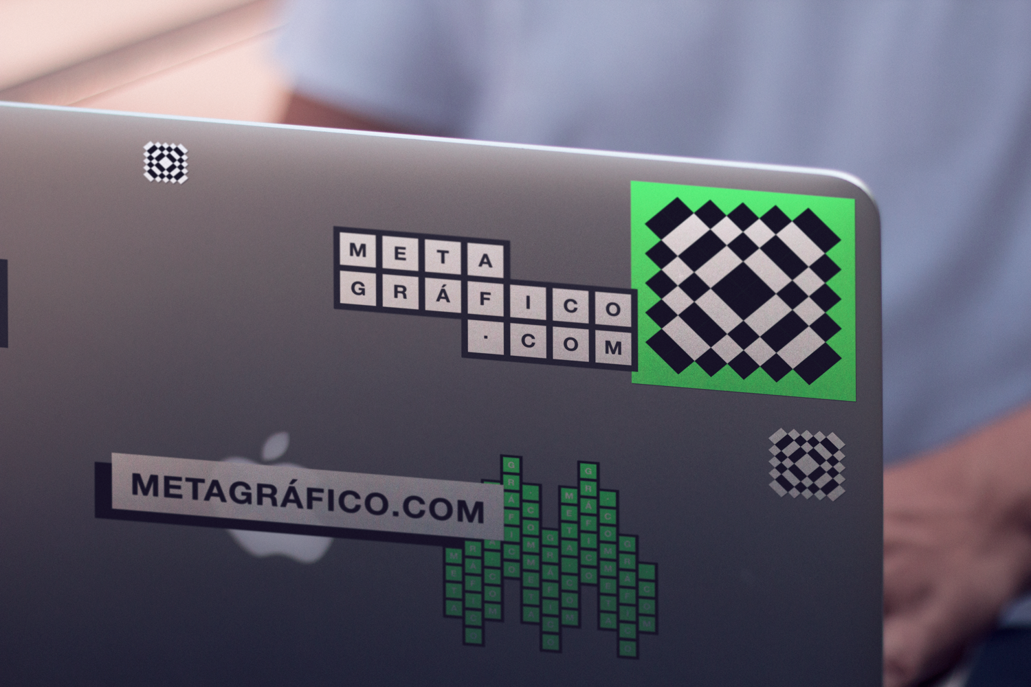 <br />
<b>Deprecated</b>:  Function create_function() is deprecated in <b>/home/lu1nd9x51qfq/domains/metagrafico.com/html/kirby/toolkit/lib/html.php</b> on line <b>105</b><br />
Stickers en Macbook